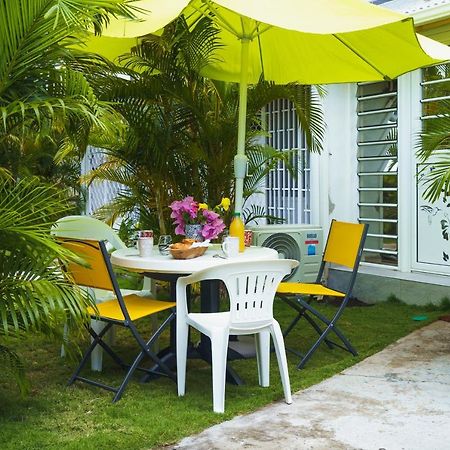 Oasis De Detente - Appartement Le Colibri Blanc サン・フランソワ エクステリア 写真